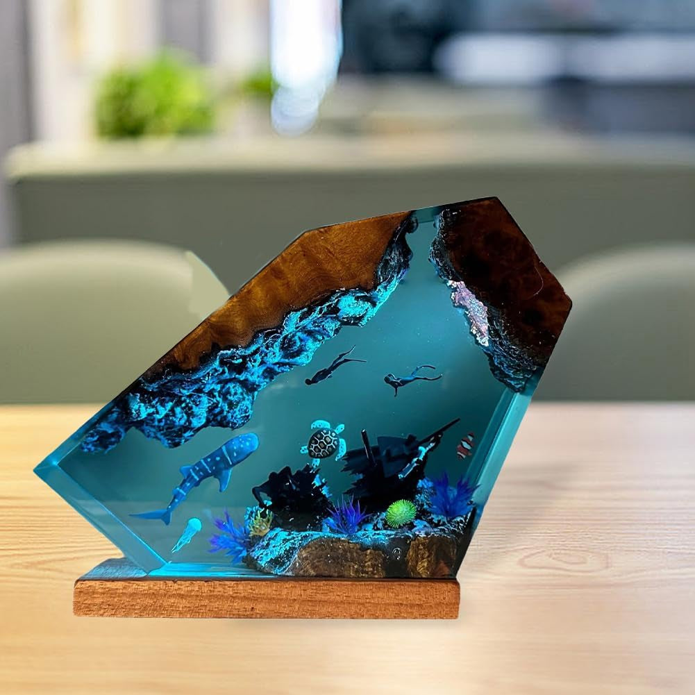 Resin Ocean Lamp, Epoxy Resin Bedside Lamp, Ocean Lamp, Ocean Themed Perspective Painting, Diver Night Light, Men'S Office Decoration, Bedroom Decoration (6 * 4In)