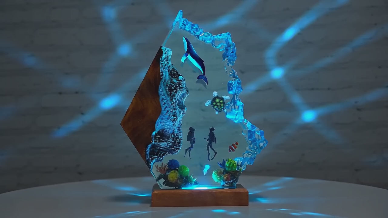 Ocean Resin Lamp